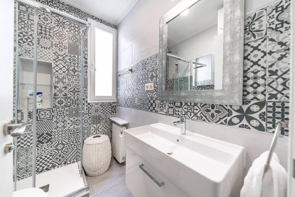 Piso Madrid Centro 5 Min Andando Gran Via Apartment Екстериор снимка